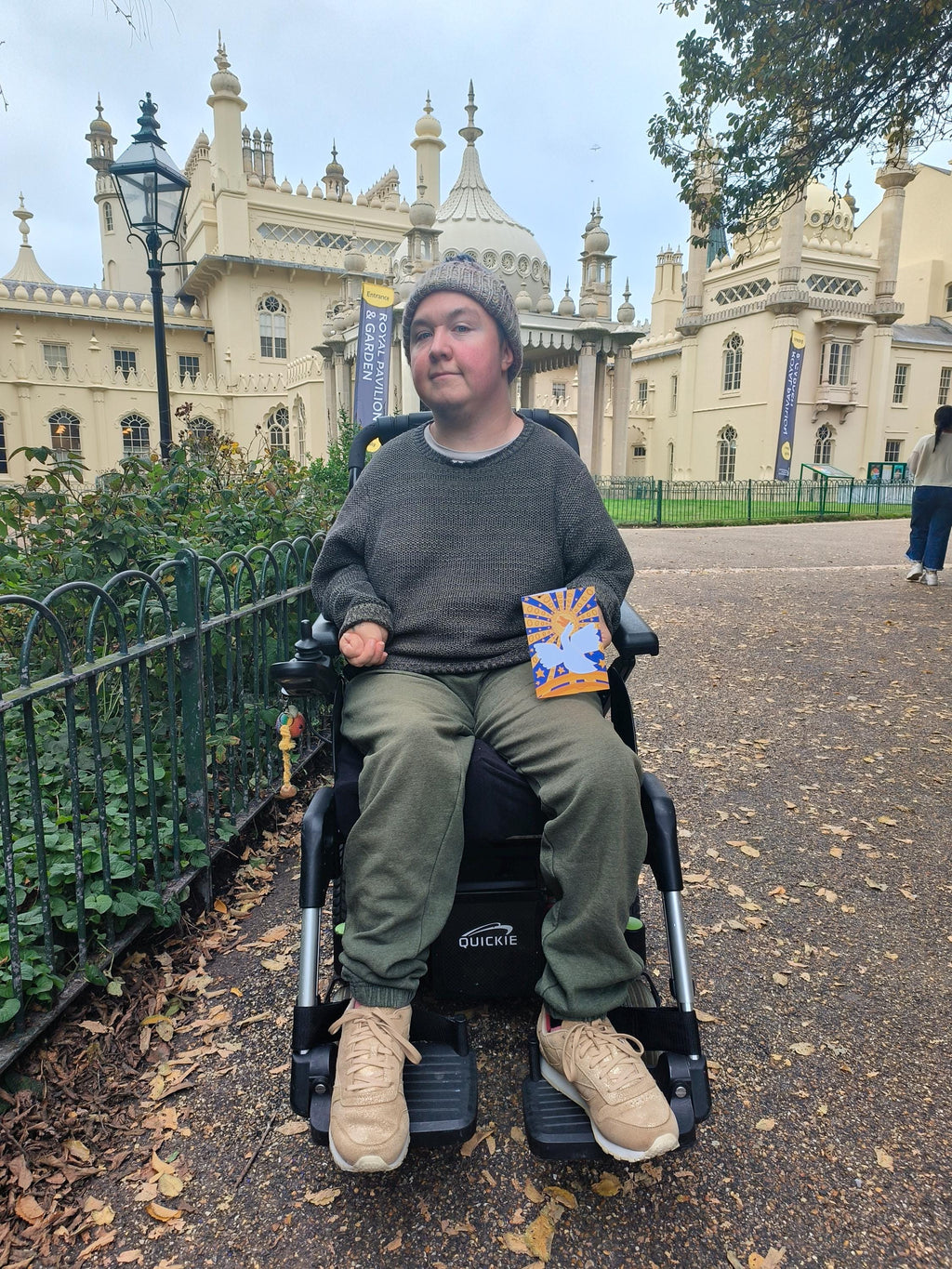 Celestial Goose Greeting Card – Whimsical Bright Art Design with Stars and Sunburst